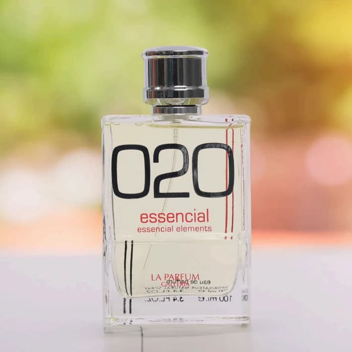 020 Essential 100 ml fragrance